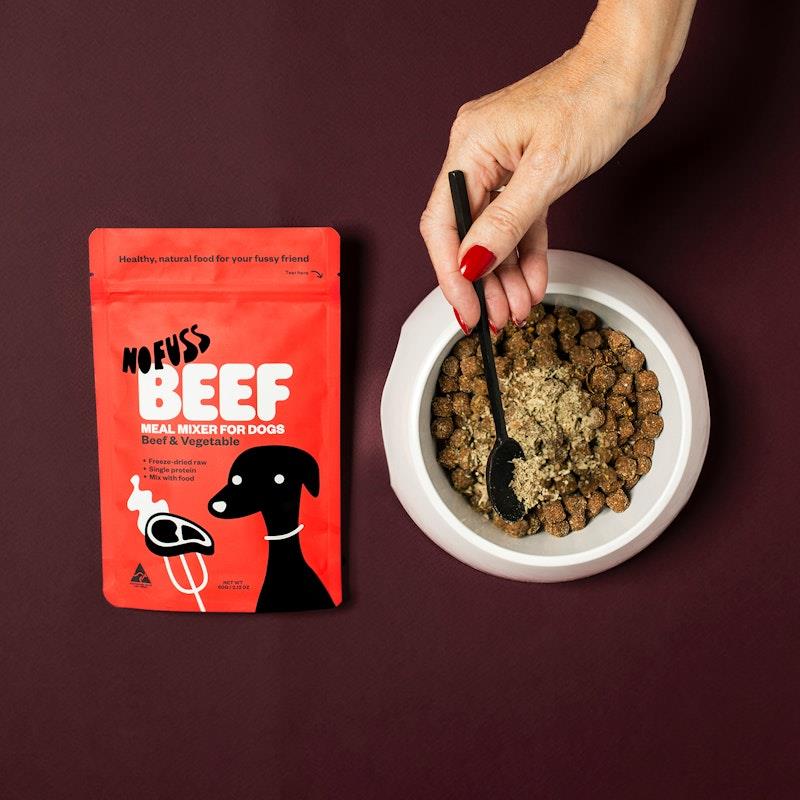 Load image into Gallery viewer, No Fuss Beef &amp; Vegetable Meal Mixer Dog Food 60g
