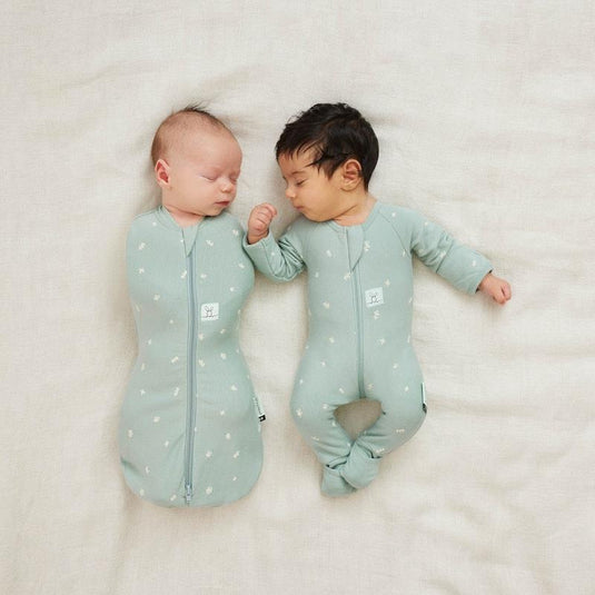 ergoPouch Tiny Baby Long Sleeve Layer 1.0 TOG Sage Size 00000