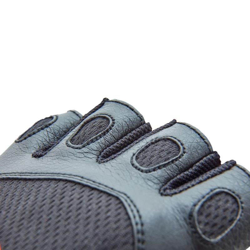 Load image into Gallery viewer, Reebok Lifting Gloves - Black, Red/Small Small
