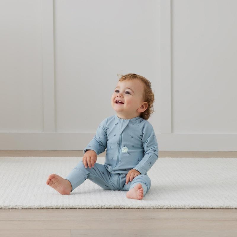 Load image into Gallery viewer, ergoPouch Long Sleeve Layer 1.0 TOG Dragonflies 6-12Months
