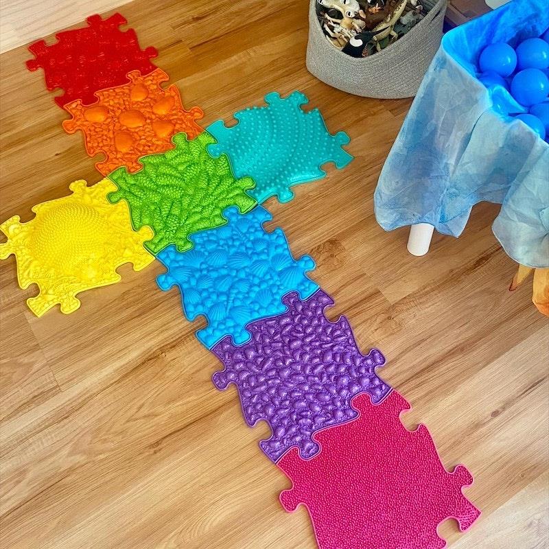 Load image into Gallery viewer, Muffik Rainbow Sensory Play Mat Set
