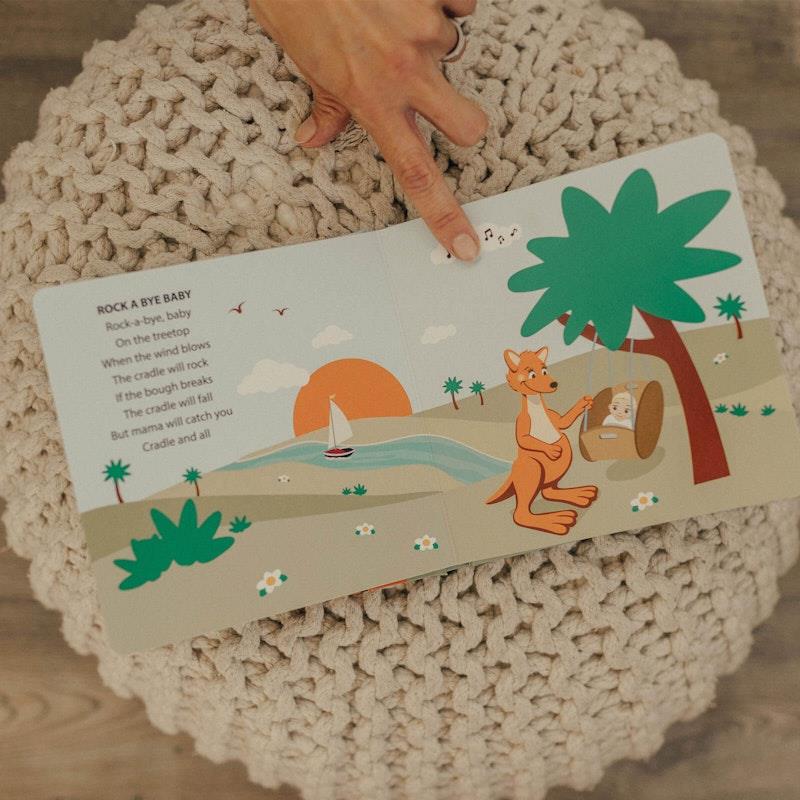 Load image into Gallery viewer, Mizzie The Kangaroo Mizzie Gift Set with Sound Book 1Pack

