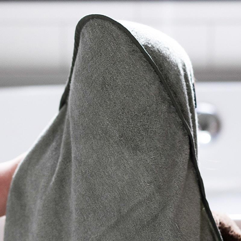 Load image into Gallery viewer, Little Bamboo Hooded Towel &amp; Washers - Bayleaf Set
