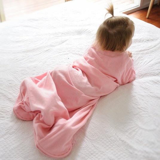 Baby Loves Sleep Hands In & Out 'Cool' - Candy Pink (Summer) 12+M