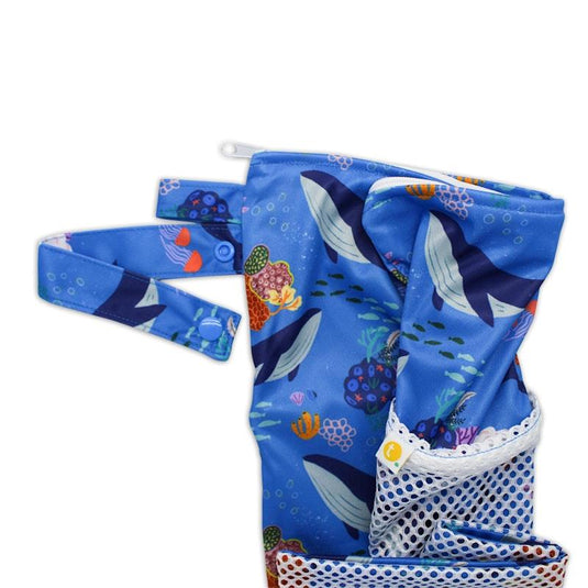 tyoub x Suki McMaster Big Wet Bag – Whales One Size