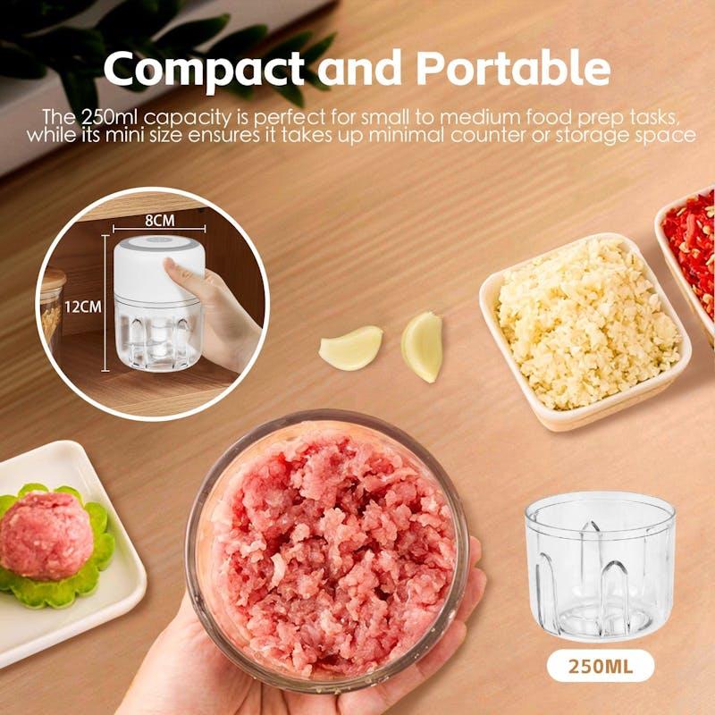 Load image into Gallery viewer, Cook Easy 250ml Cordless USB Rechargeable Mini Food Chopper 1Unit
