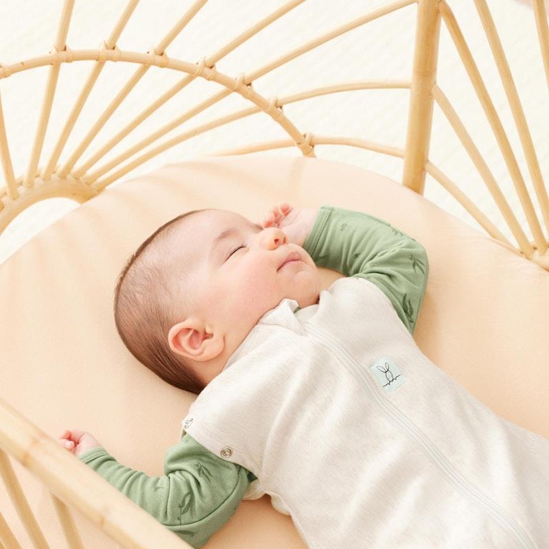 Load image into Gallery viewer, ergoPouch Cocoon Swaddle Bag 1.0 TOG Oatmeal Marle 0-3Months
