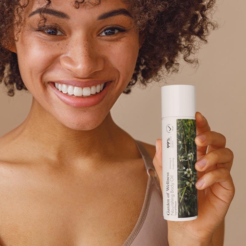 Load image into Gallery viewer, Garden of Wellness Nourishing Body Oil Tropical Glimpse 120ml
