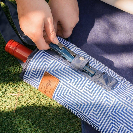 Lazy Dayz Insulated Wine Bottle Tote - Makena One Size