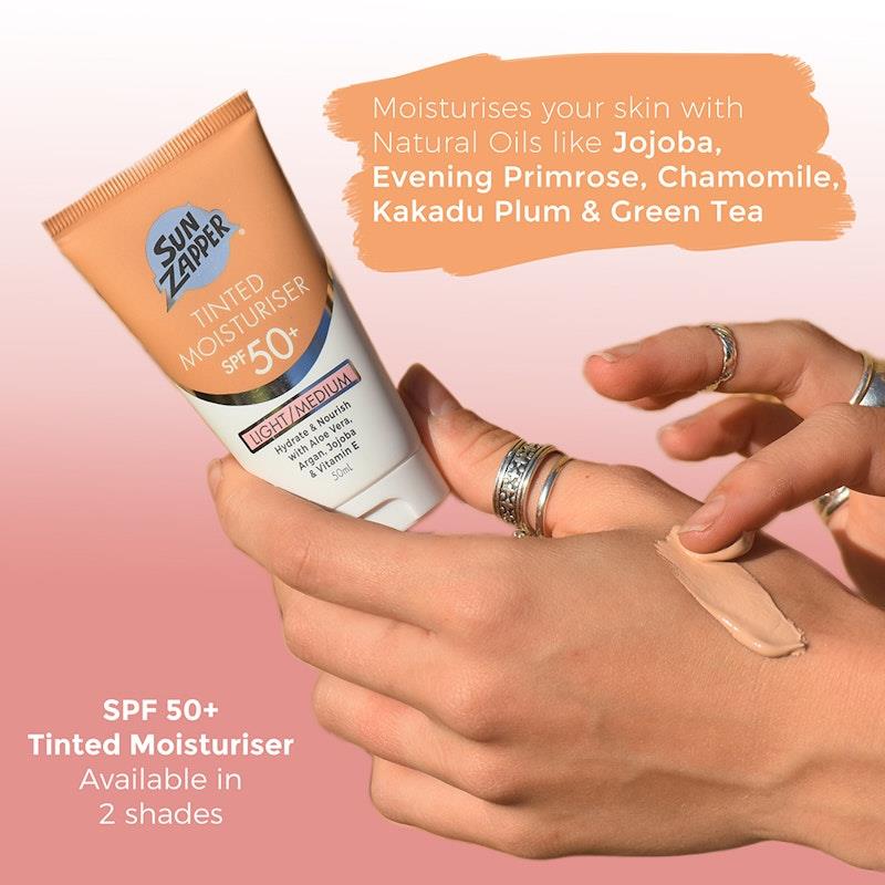 Load image into Gallery viewer, SUN ZAPPER Tinted Moisturiser Medium/Dark SPF 50+ 50ml
