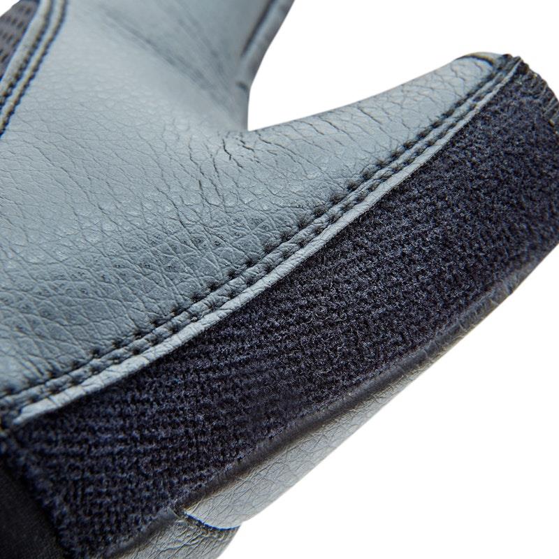 Load image into Gallery viewer, Reebok Lifting Gloves - Black, Red/Small Small

