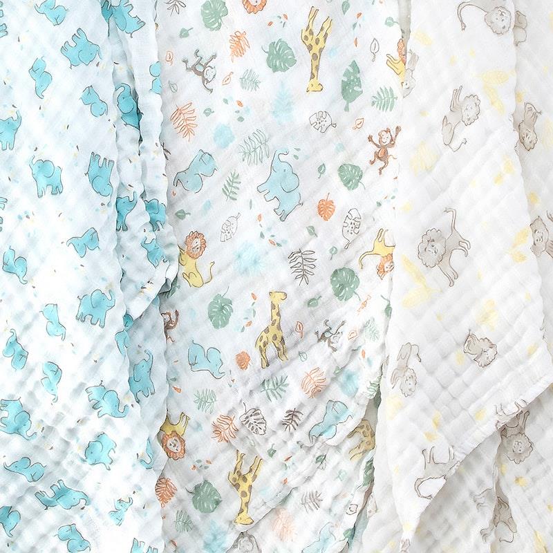 Load image into Gallery viewer, The Little Linen Company Muslin Swaddle 3Pk Prints - Safari Bear
