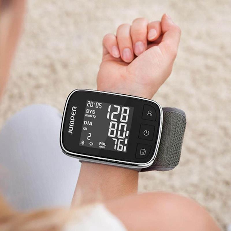 Load image into Gallery viewer, Jumper Wrist Auto Blood Pressure Monitor 1Unit
