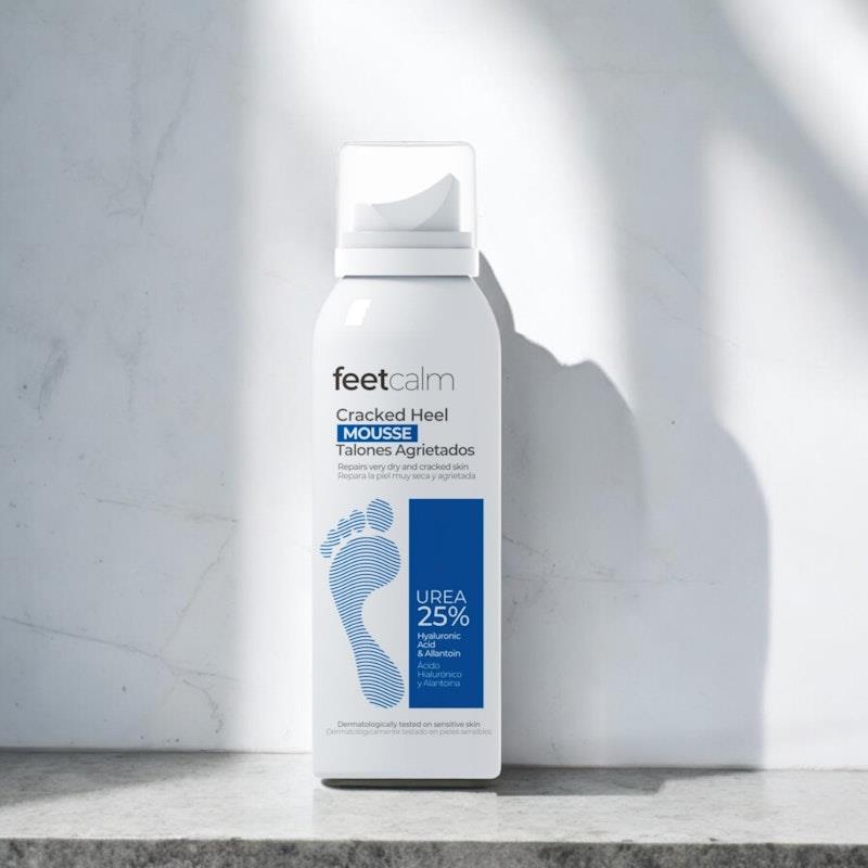 Load image into Gallery viewer, FeetCalm Cracked Heel Mousse 25% Urea 125ml
