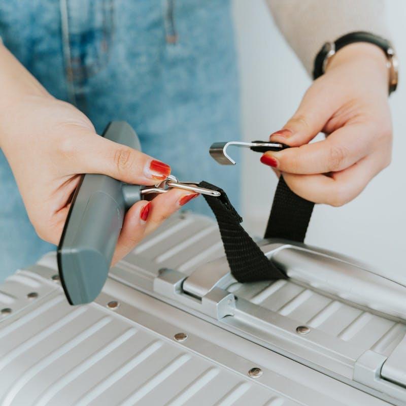 Load image into Gallery viewer, Flightmode Portable Digital Luggage Scale - 50kg Capacity One Size
