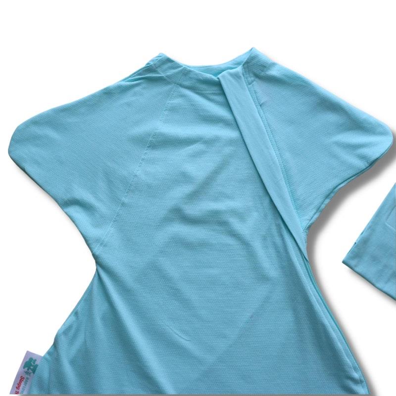 Load image into Gallery viewer, Baby Loves Sleep Sleepy Hugs 'Cool' - Cool Mint (Summer) 3-6M
