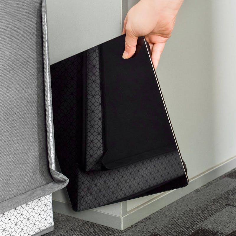 Load image into Gallery viewer, Clevinger Digital Glass Bathroom Scale Max Capacity 180KG 1Unit
