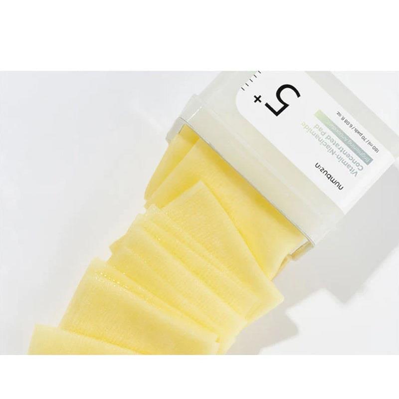 Load image into Gallery viewer, Numbuzin No.5 Vitamin-Niacinamide Concentrated Pad 70 Pads
