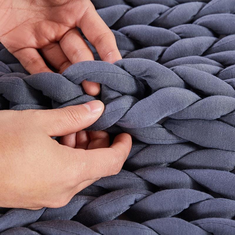 Load image into Gallery viewer, DreamZ Knitted Weighted Blanket Chunky Bulky Knit Throw Blanket 9KG Dark Grey

