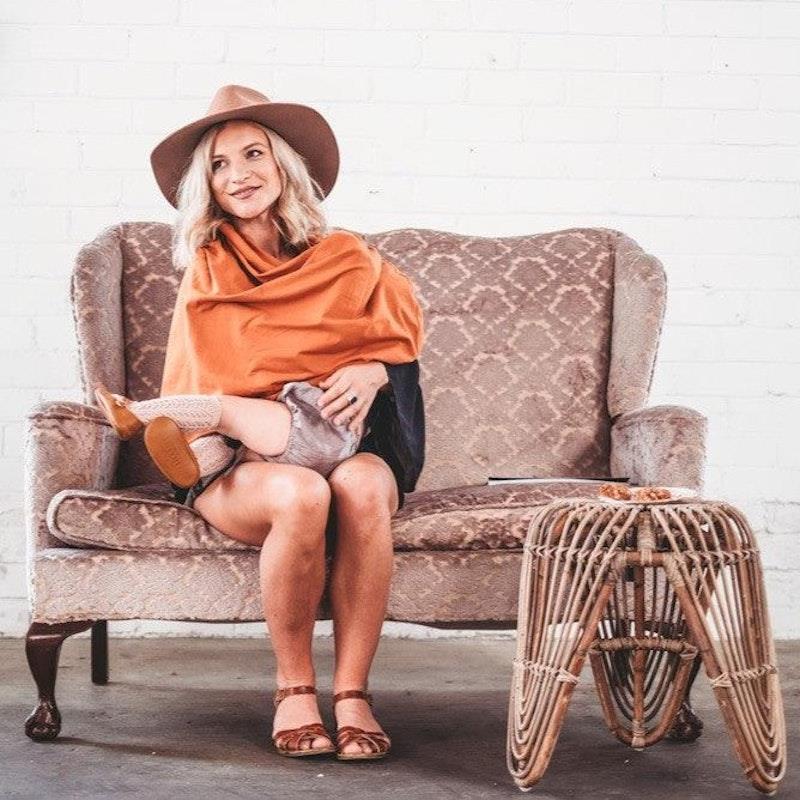 Load image into Gallery viewer, Zoe Sage 5 in 1 Multi-Use Mama Cover Savannah Rust 1pc
