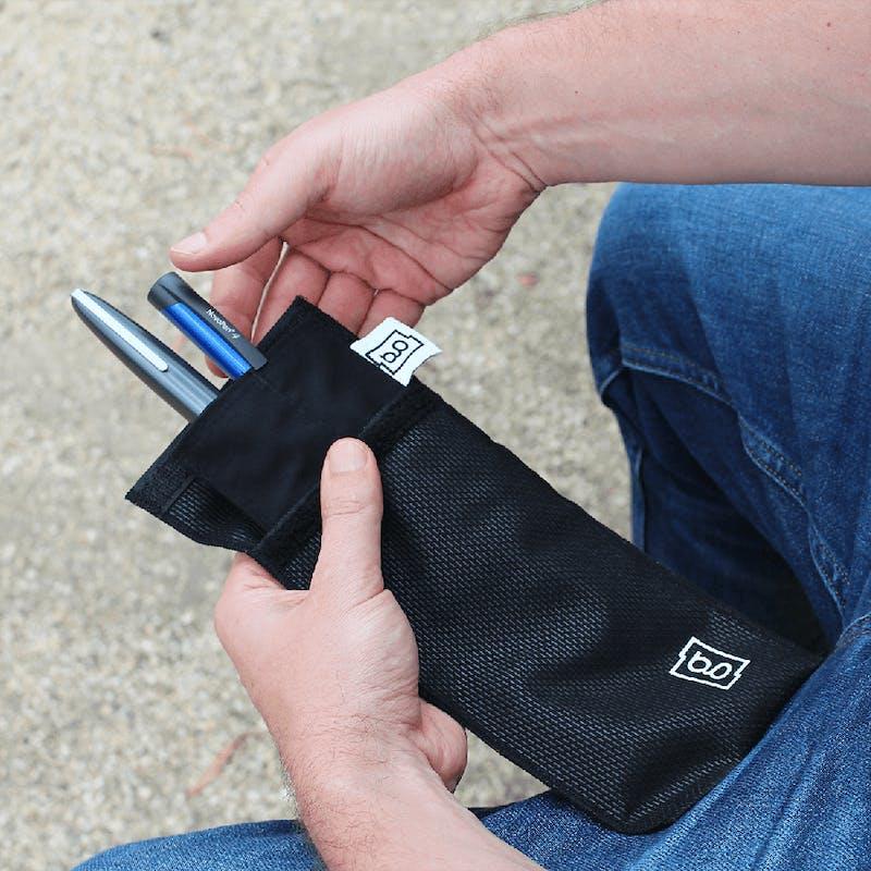 Load image into Gallery viewer, Glucology Insulin Cooling Pouch for 2 Pens Black
