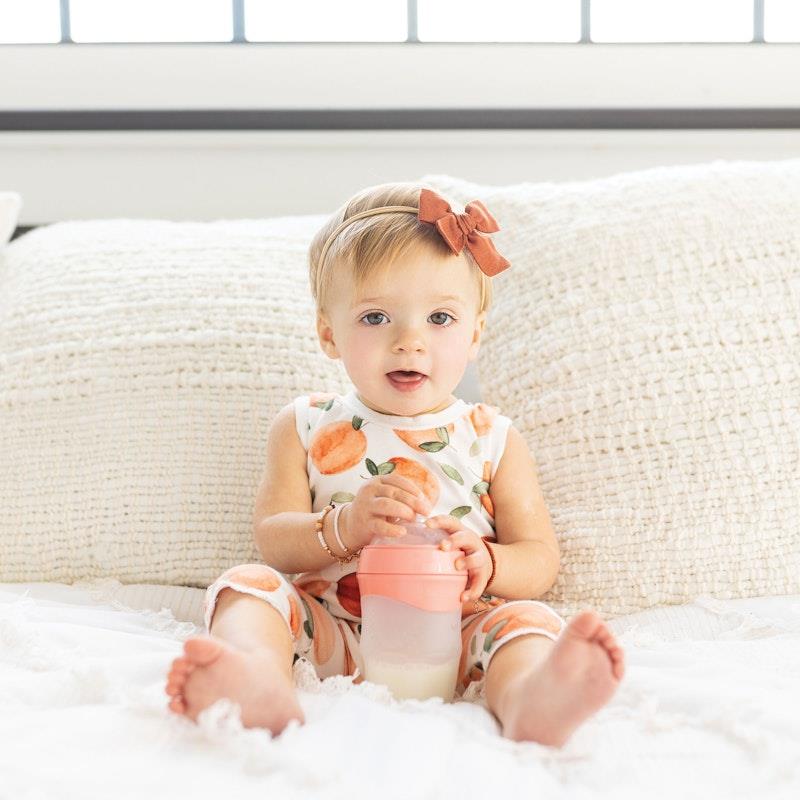 Load image into Gallery viewer, Tiny Twinkle - Silicone Baby Bottle - Blossom 240ml
