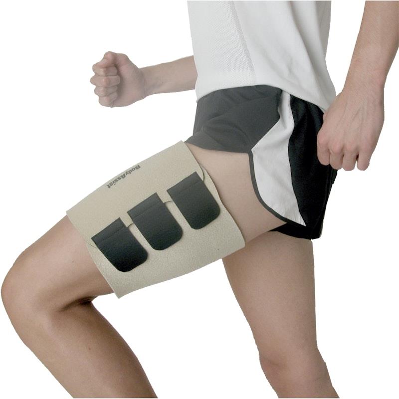 Load image into Gallery viewer, BodyAssist One Size Thermal Thigh Wrap Black One Size
