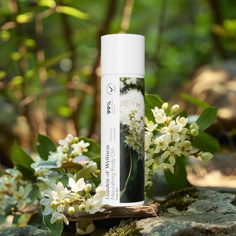 Load image into Gallery viewer, Garden of Wellness Nourishing Body Oil Lemon Zest 120ml
