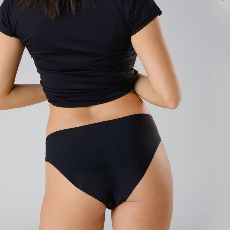 Load image into Gallery viewer, Peachy Bums 2pk Teen Period Underwear - Seam Free Bikini Brief - (1 x Black + 1 x Leopard) Teen 12-14
