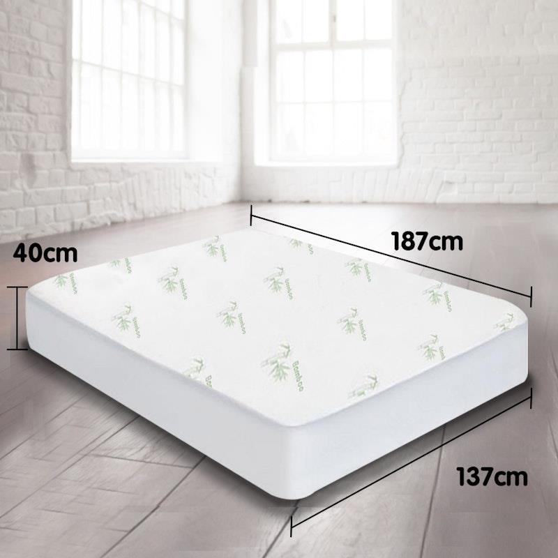 Load image into Gallery viewer, Laura Hill Bamboo Mattress Protector Double
