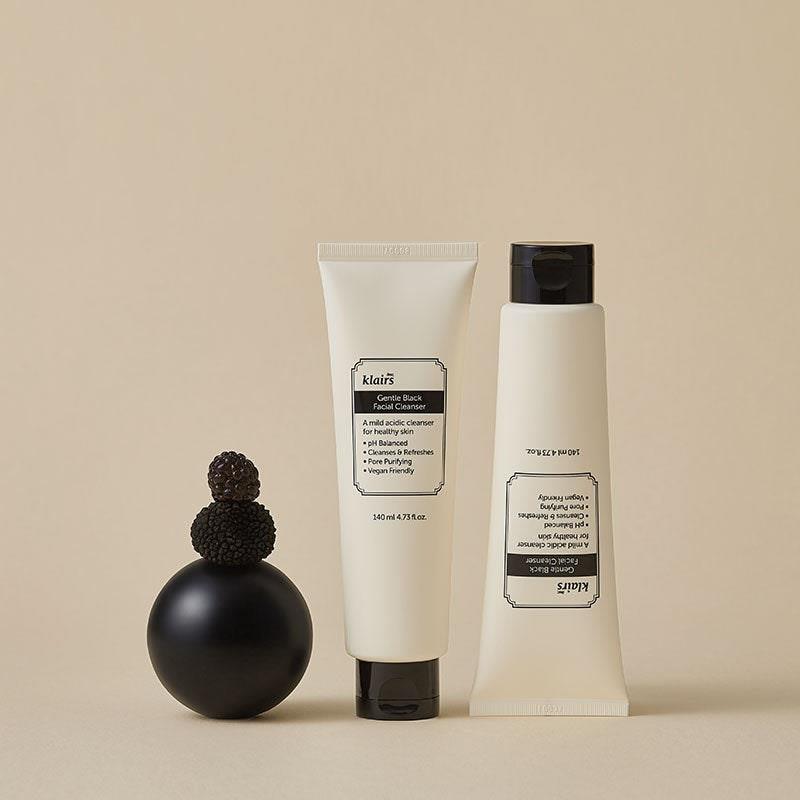 Load image into Gallery viewer, Klairs Gentle Black Facial Cleanser 140ml
