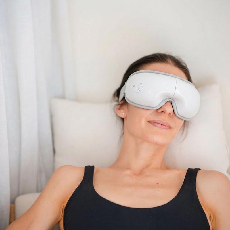 Load image into Gallery viewer, Caremax Smart Air Compression Heat Eye Massager 1Unit
