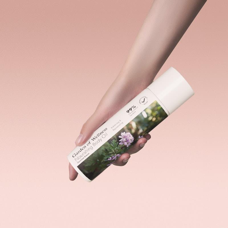 Load image into Gallery viewer, Garden of Wellness Nourishing Body Oil Geranium Breeze 120ml
