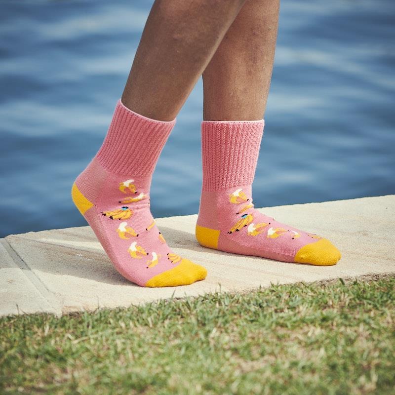 Load image into Gallery viewer, Glucology Copper based Socks 2 Pairs Large/ Bananas
