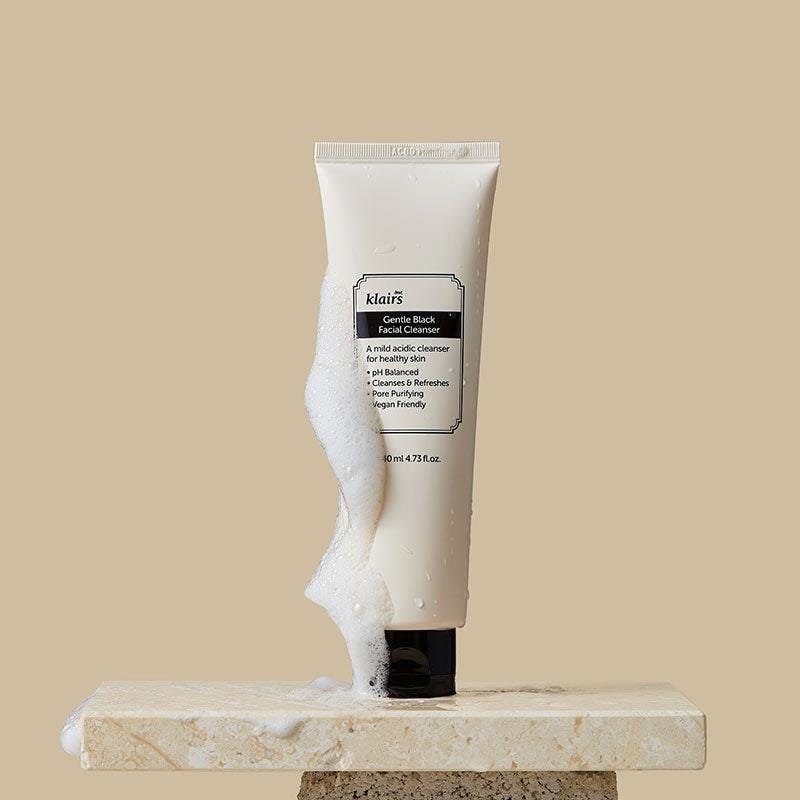 Load image into Gallery viewer, Klairs Gentle Black Facial Cleanser 140ml
