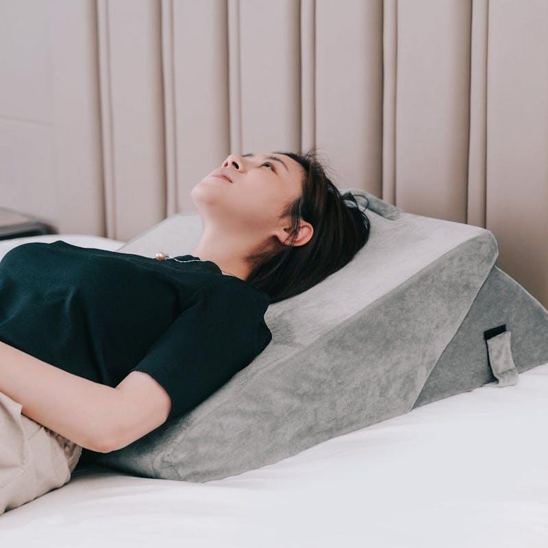 Load image into Gallery viewer, Clevinger Memory Foam Adjustable Bed Wedge Sleep Cushion Pillow 1pc
