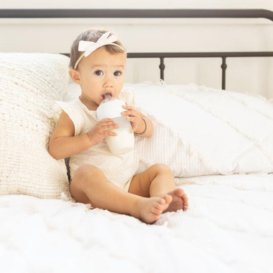 Tiny Twinkle - Silicone Baby Bottle - White 180ml