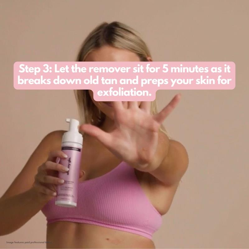 Load image into Gallery viewer, Ohh My Glo Self-Tan Remover &amp; Primer + Exfoliating Glove Pack
