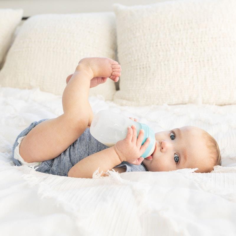 Load image into Gallery viewer, Tiny Twinkle - Silicone Baby Bottle - Mint 180ml
