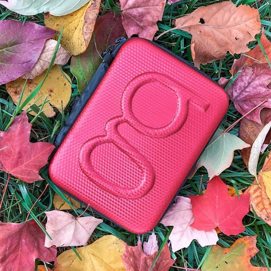 Glucology Travel Classic Case for Blood Glucose Monitors and Insulin Pens Red