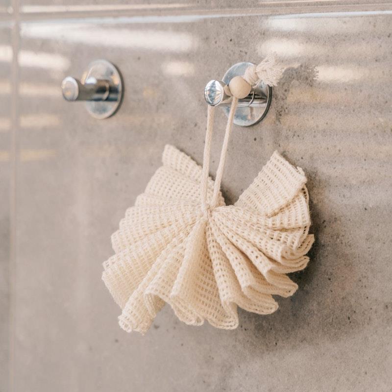 Load image into Gallery viewer, Clevinger Bath Shower Body Scrubber Brush Set
