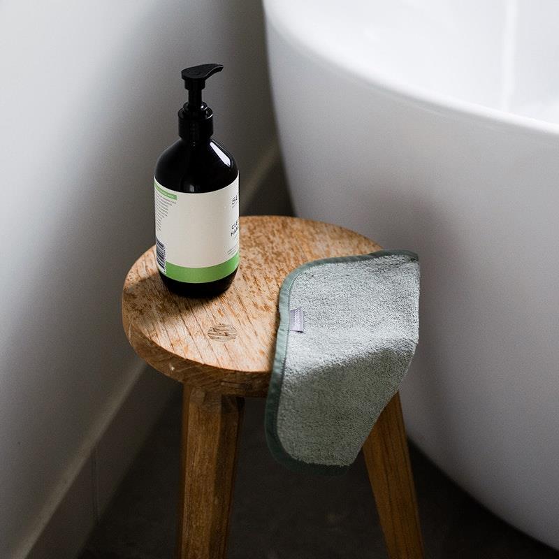 Load image into Gallery viewer, Little Bamboo Hooded Towel &amp; Washers - Bayleaf Set
