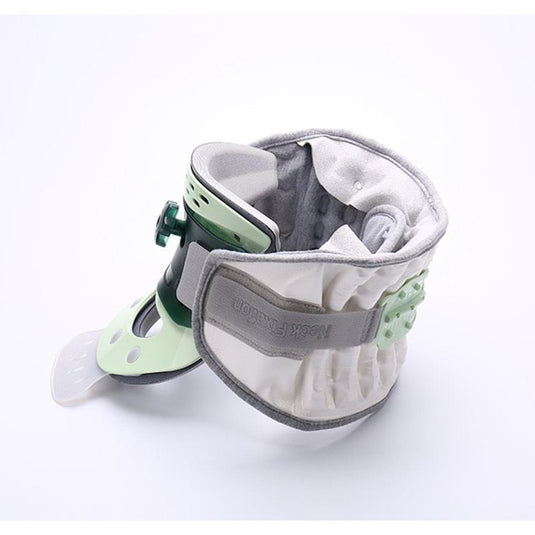 Caremax Cervical Collar Air Traction Belt with Adjustable Front Support 1Unit
