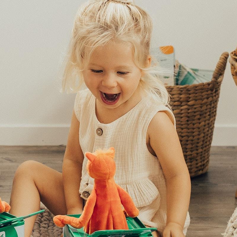Load image into Gallery viewer, Mizzie The Kangaroo Toddler Learning Time Gift Set
