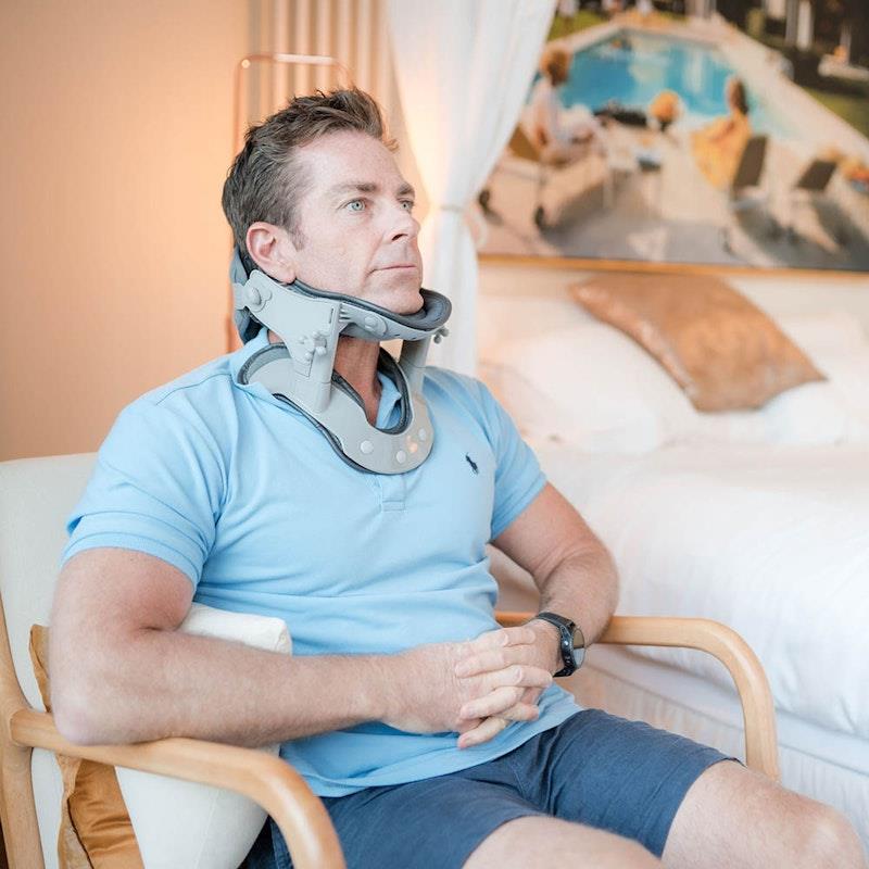 Load image into Gallery viewer, Caremax Thermal Cervical Collar Traction Brace - Adjustable with Heat Pad 1Unit
