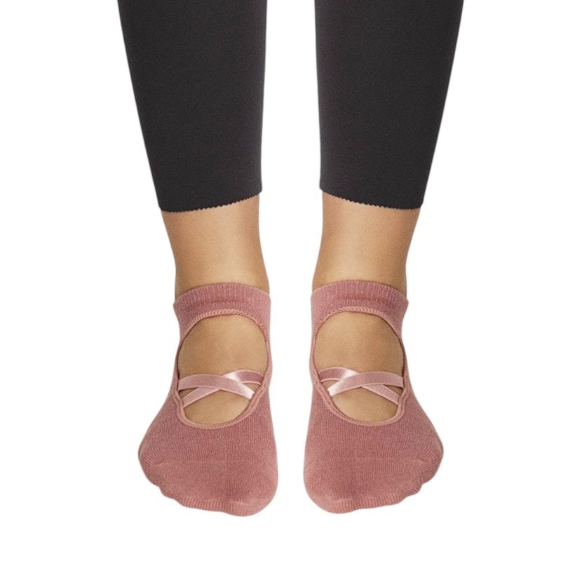 Load image into Gallery viewer, High Heel Jungle Good Pointe Premium Combed Cotton Full Grip Pilates/Yoga Sock Blush/Pink Bundle
