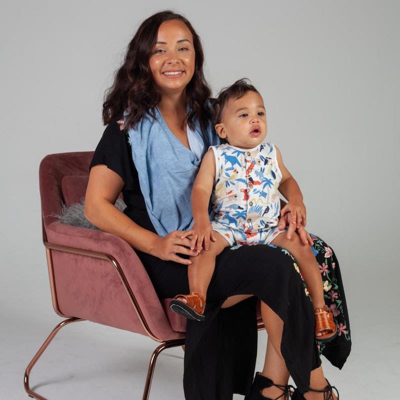 Load image into Gallery viewer, Zoe Sage 5 in 1 Multi-Use Mama Cover Sea Blue 1pc
