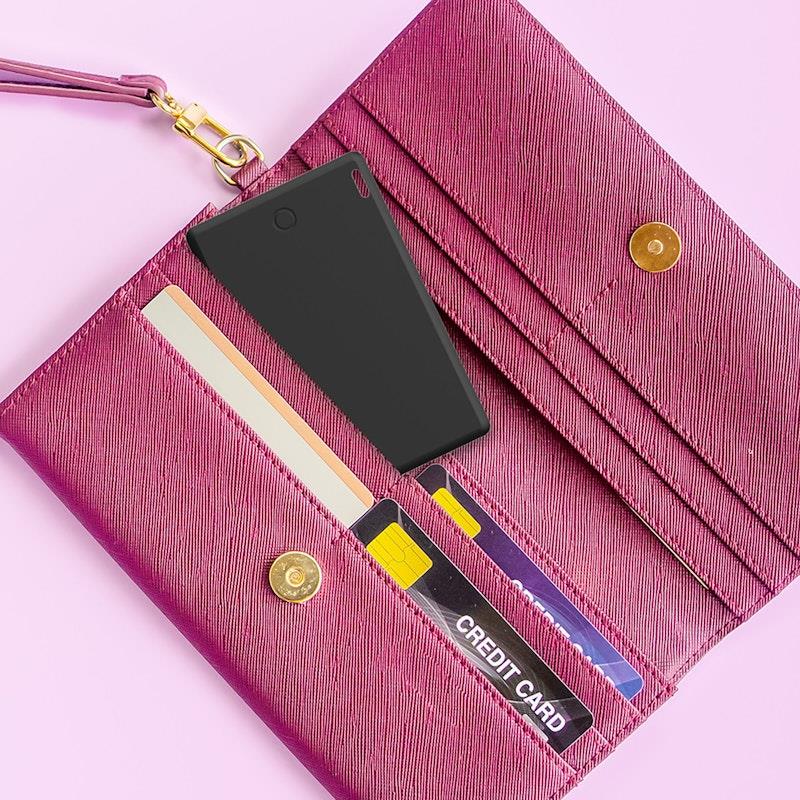 Load image into Gallery viewer, Laser Ultra Slim Card size Smart Tag with Wireless Charging 1 Piece
