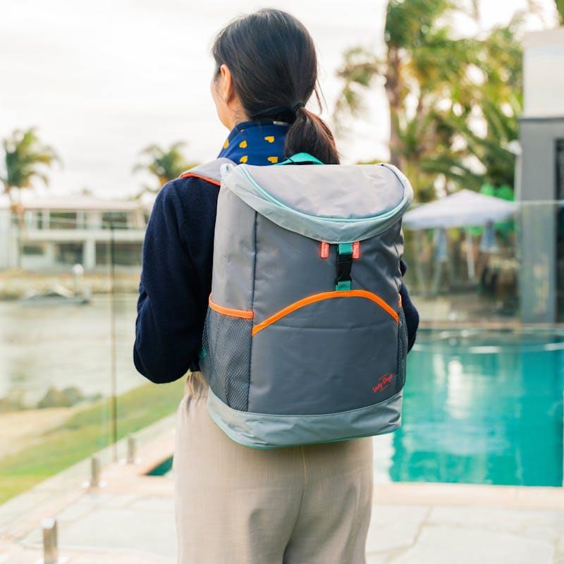 Load image into Gallery viewer, Lazy Dayz Insulated Jumbo Cooler Backpack 1pc
